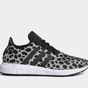 NEW Adidas Women's Swift Run Leopard Print Lightweight Sneakers Size 9.5